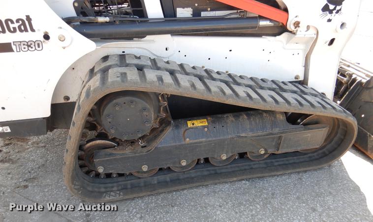 image for item DB9331 2016 Bobcat T630 skid steer