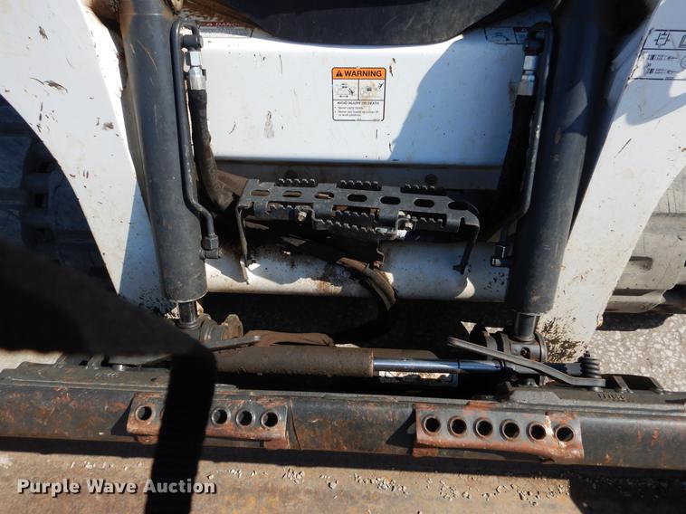 image for item DB9331 2016 Bobcat T630 skid steer