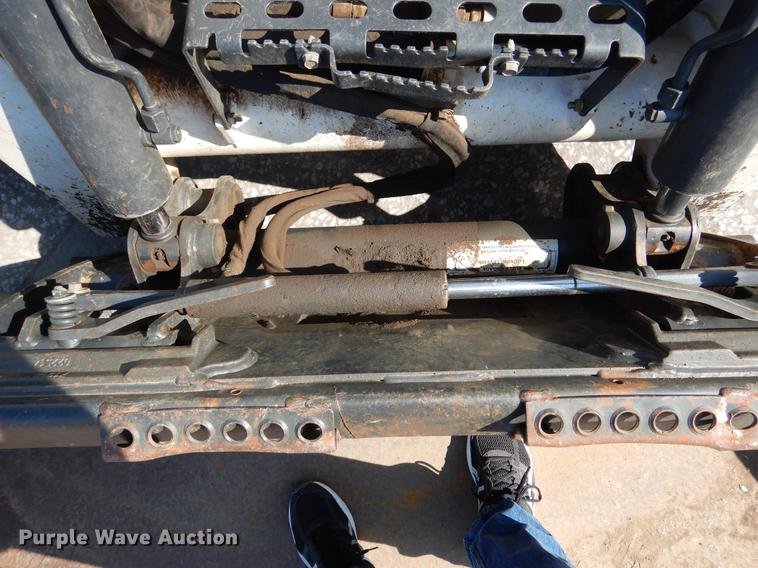 image for item DB9331 2016 Bobcat T630 skid steer