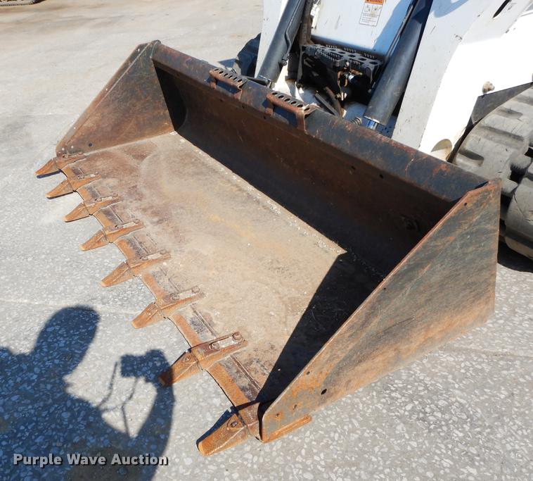 image for item DB9331 2016 Bobcat T630 skid steer