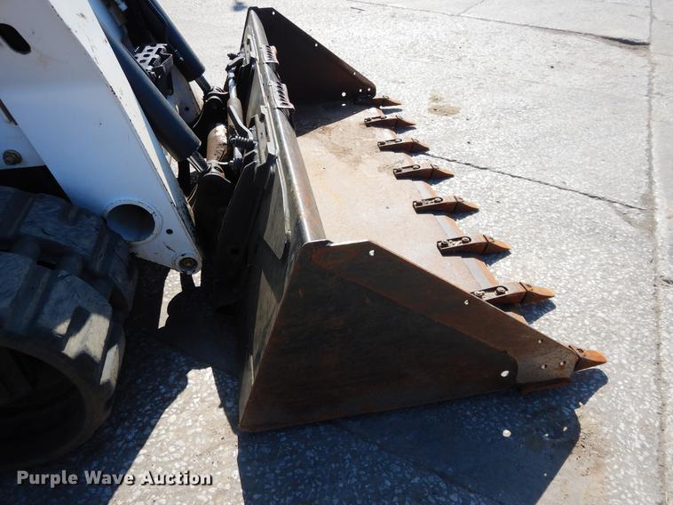 image for item DB9331 2016 Bobcat T630 skid steer
