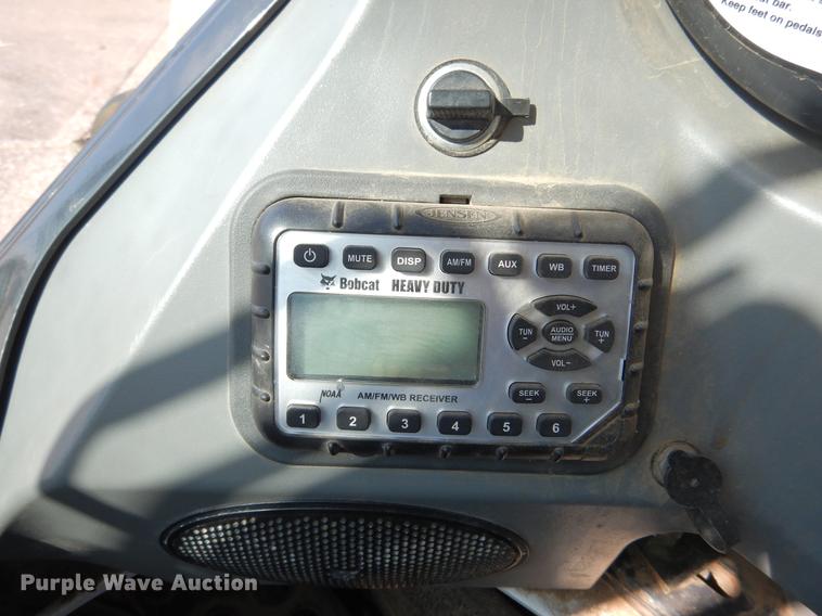 image for item DB9331 2016 Bobcat T630 skid steer