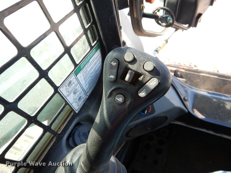 image for item DB9331 2016 Bobcat T630 skid steer