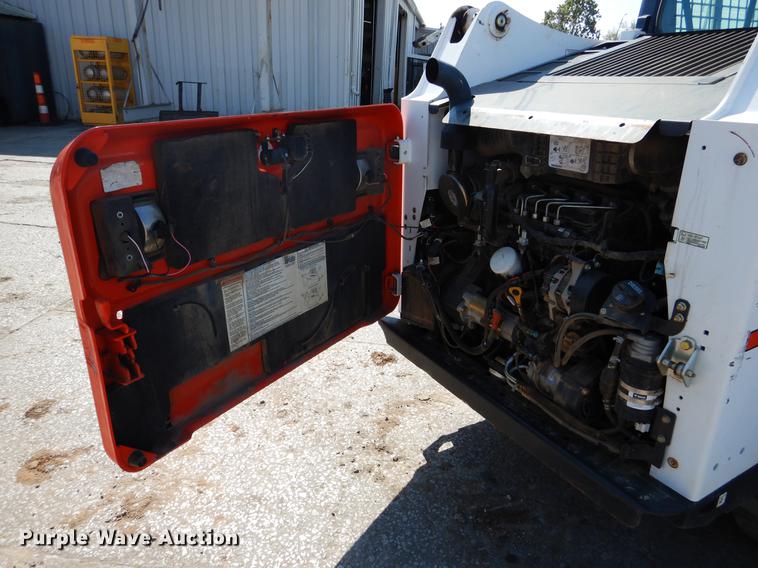 image for item DB9331 2016 Bobcat T630 skid steer