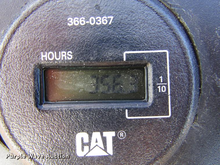 image for item DC0072 1998 Caterpillar PS-300B pneumatic roller