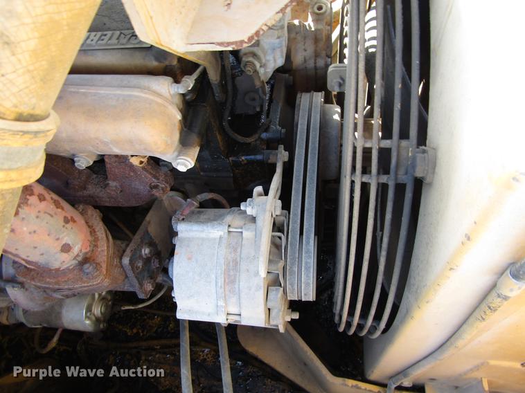 image for item DC0072 1998 Caterpillar PS-300B pneumatic roller