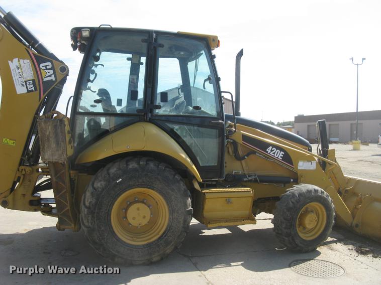 image for item DC1305 2006 Caterpillar 420E backhoe