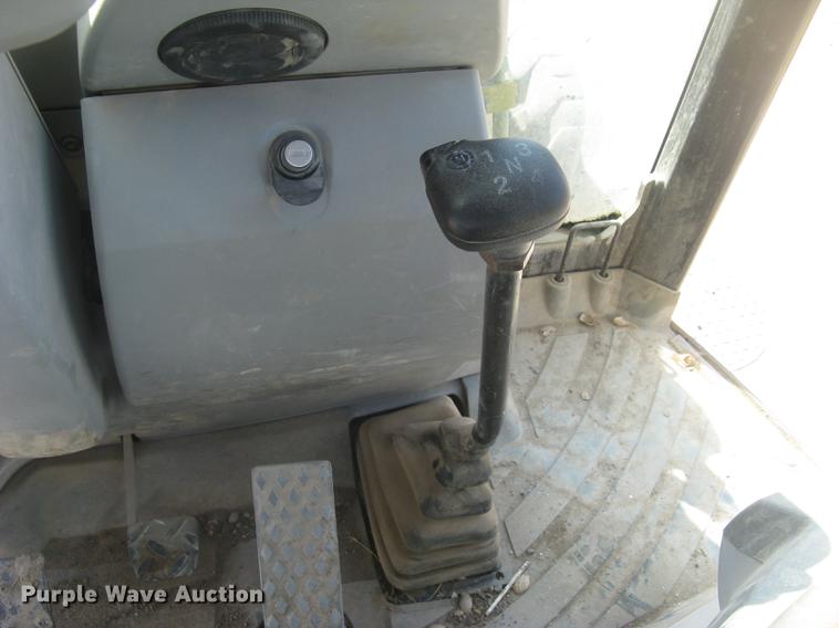 image for item DC1305 2006 Caterpillar 420E backhoe