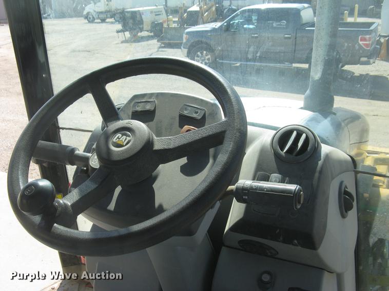 image for item DC1305 2006 Caterpillar 420E backhoe