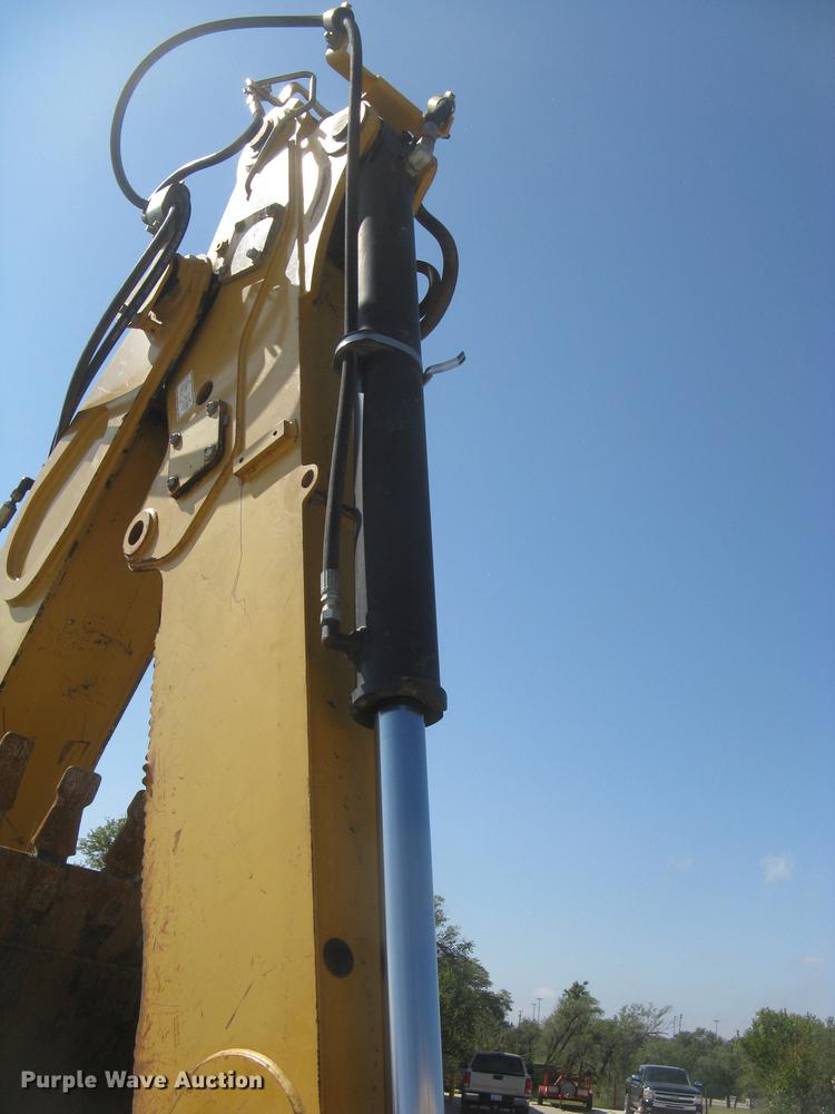 image for item DC1305 2006 Caterpillar 420E backhoe