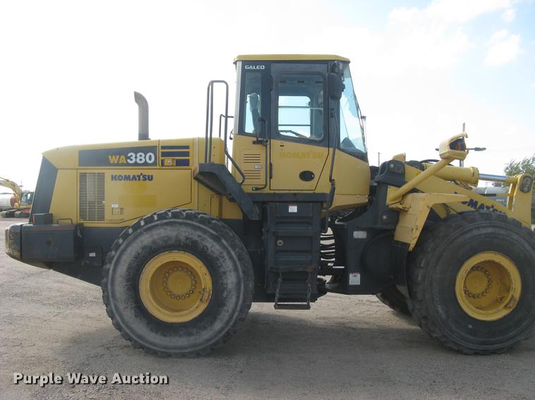 image for item DC1307 2005 Komatsu WA380-5L wheel loader
