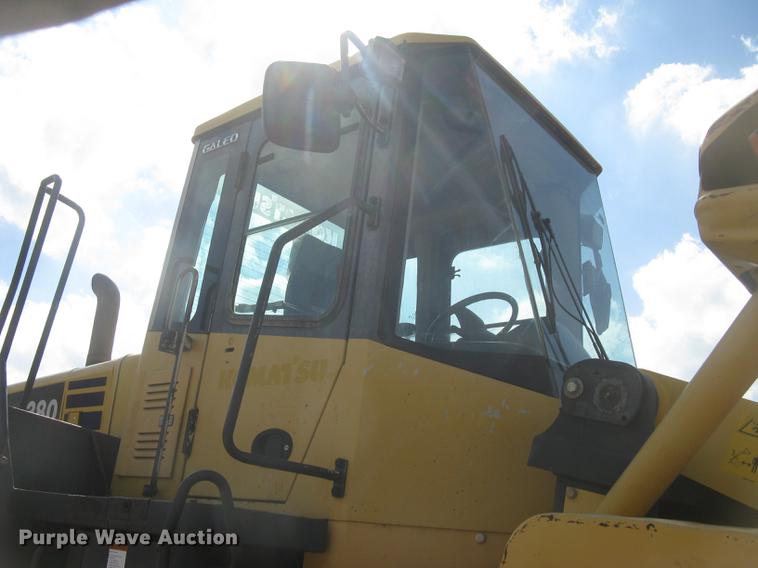 image for item DC1307 2005 Komatsu WA380-5L wheel loader