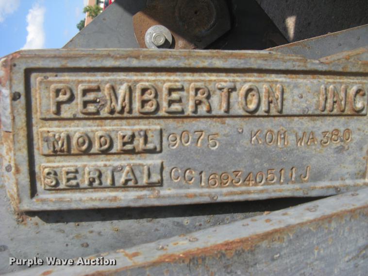 image for item DC1307 2005 Komatsu WA380-5L wheel loader