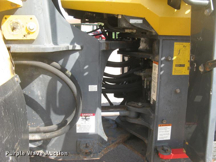 image for item DC1307 2005 Komatsu WA380-5L wheel loader