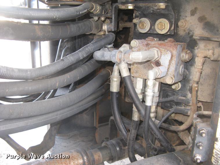 image for item DC1307 2005 Komatsu WA380-5L wheel loader