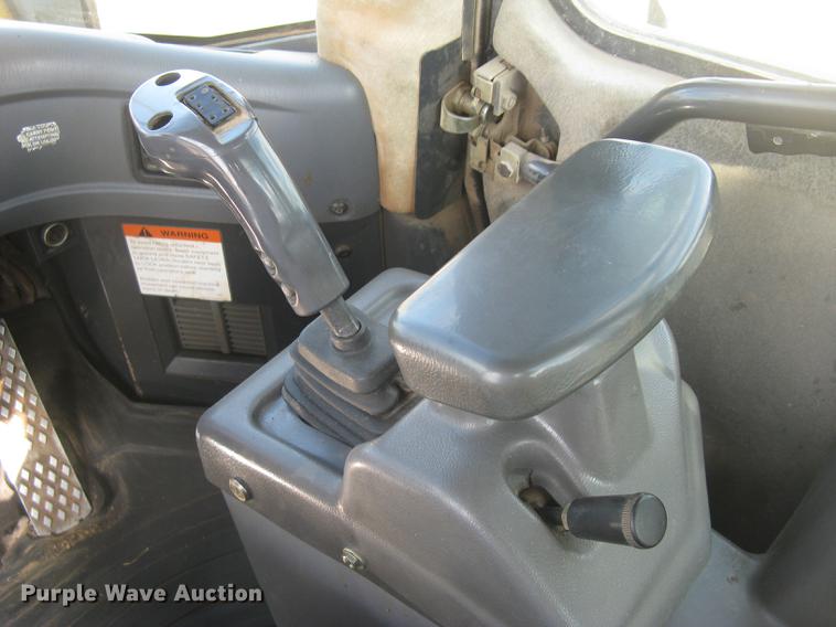 image for item DC1307 2005 Komatsu WA380-5L wheel loader