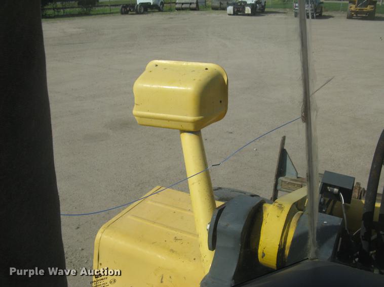 image for item DC1307 2005 Komatsu WA380-5L wheel loader
