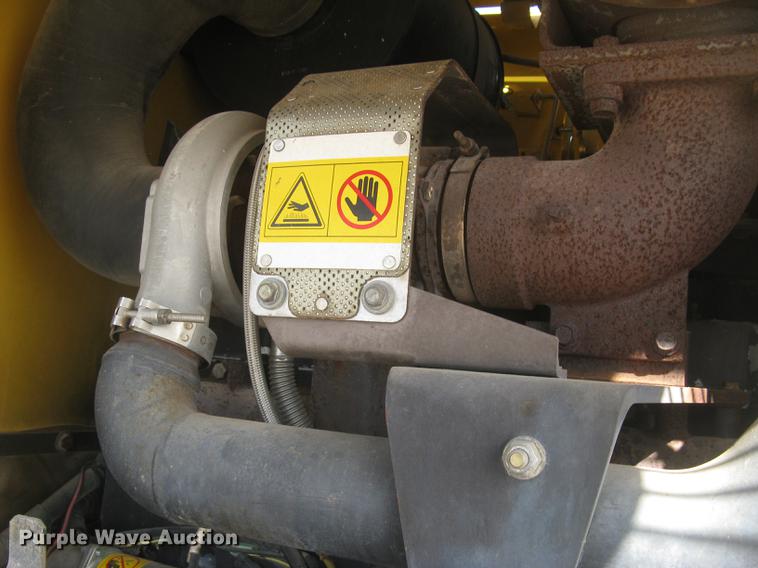 image for item DC1307 2005 Komatsu WA380-5L wheel loader