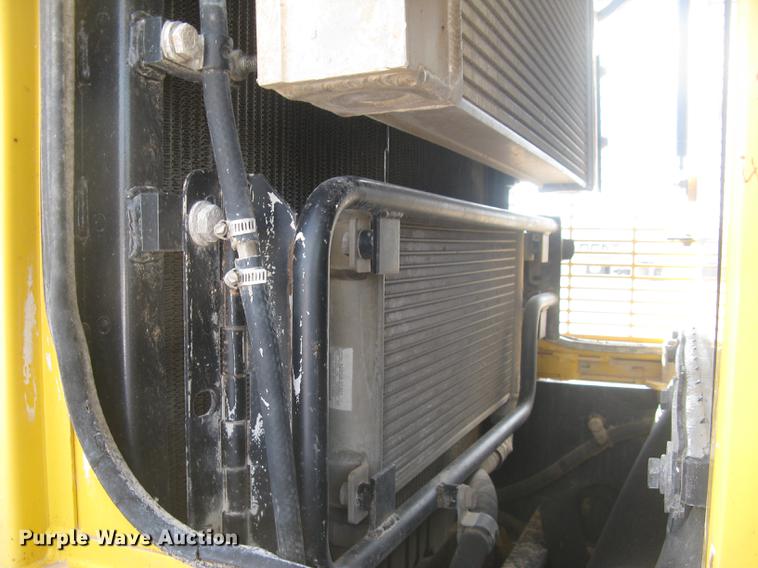 image for item DC1307 2005 Komatsu WA380-5L wheel loader