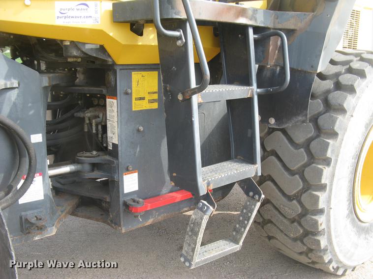 image for item DC1307 2005 Komatsu WA380-5L wheel loader
