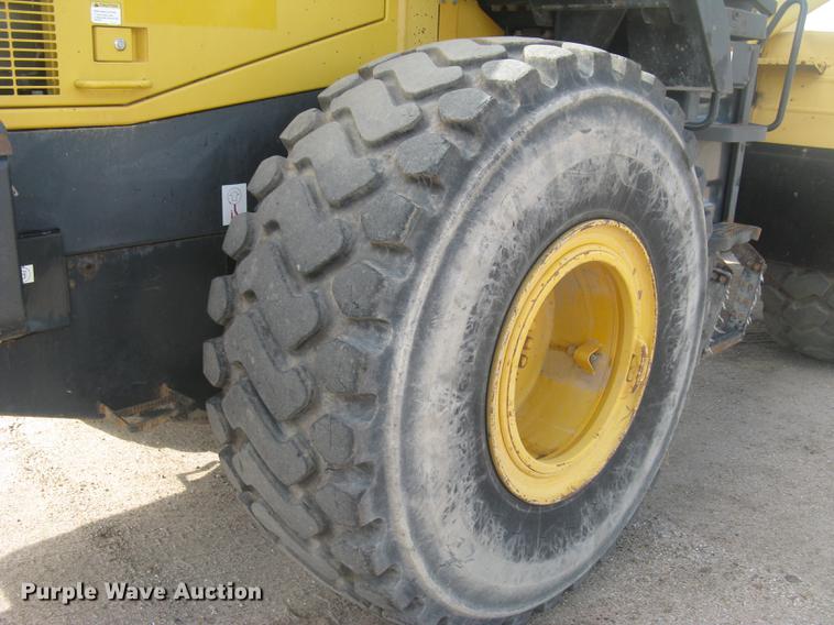 image for item DC1307 2005 Komatsu WA380-5L wheel loader