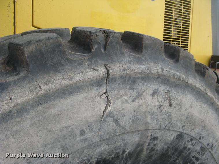 image for item DC1307 2005 Komatsu WA380-5L wheel loader