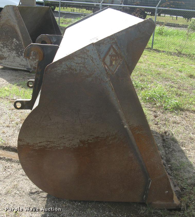 image for item DC1307 2005 Komatsu WA380-5L wheel loader