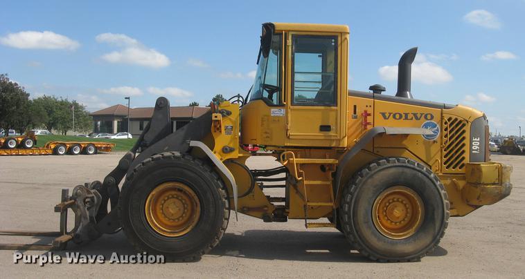 image for item DC1308 2005 Volvo L90E wheel loader