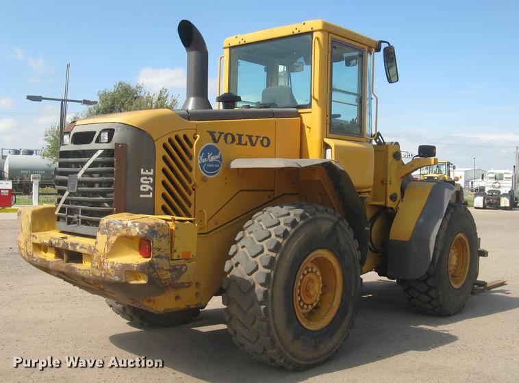 image for item DC1308 2005 Volvo L90E wheel loader