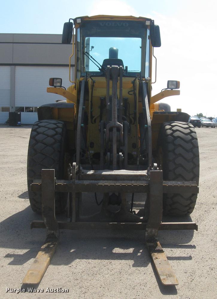 image for item DC1308 2005 Volvo L90E wheel loader