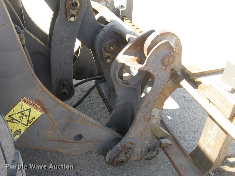 image for item DC1308 2005 Volvo L90E wheel loader