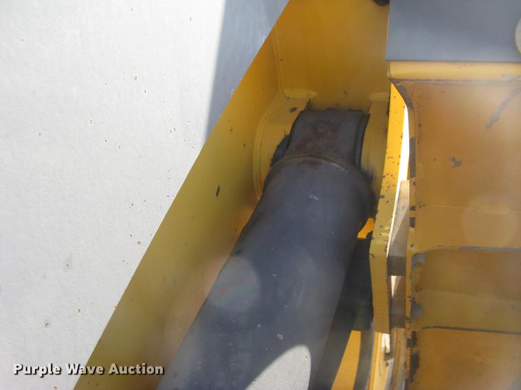 image for item DC1308 2005 Volvo L90E wheel loader