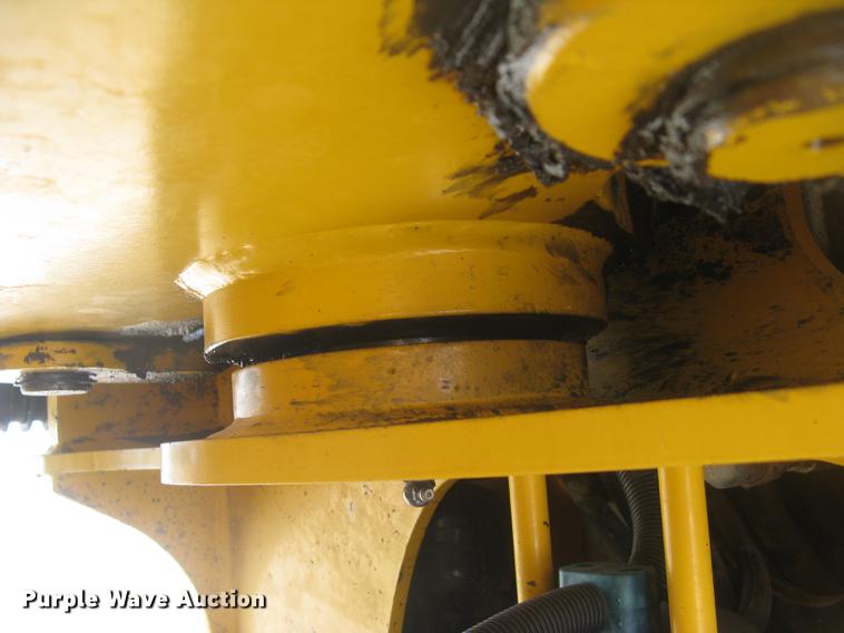 image for item DC1308 2005 Volvo L90E wheel loader