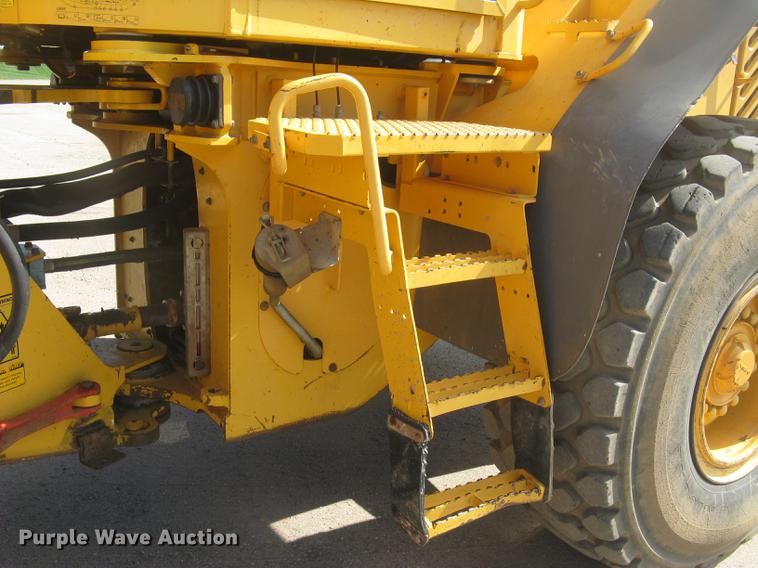 image for item DC1308 2005 Volvo L90E wheel loader
