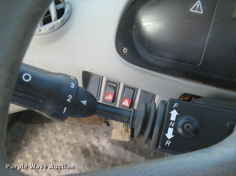 image for item DC1308 2005 Volvo L90E wheel loader