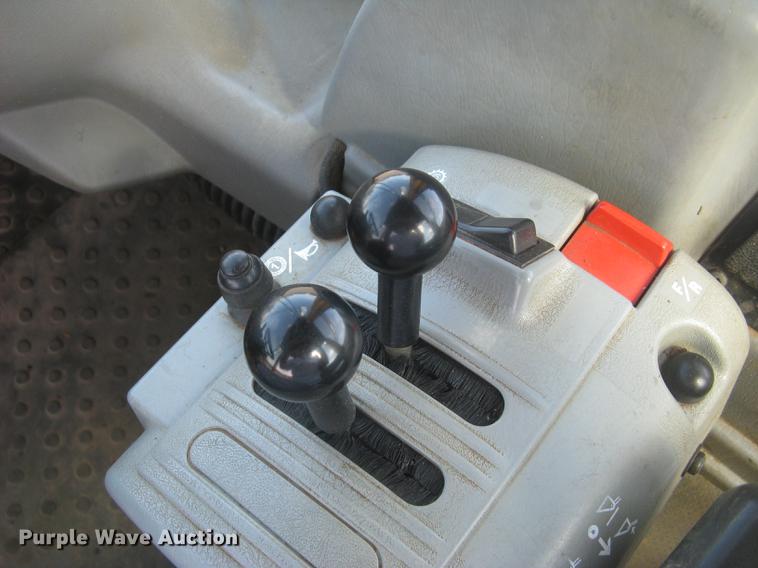 image for item DC1308 2005 Volvo L90E wheel loader