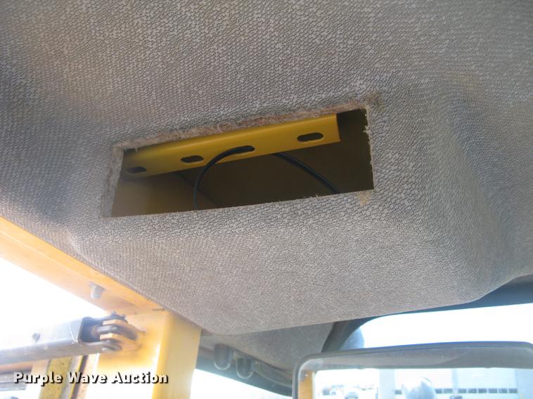 image for item DC1308 2005 Volvo L90E wheel loader