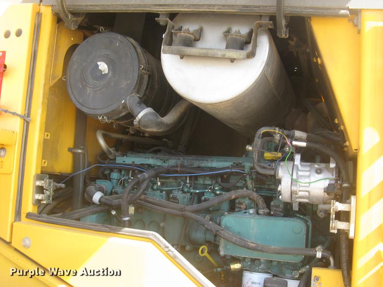 image for item DC1308 2005 Volvo L90E wheel loader