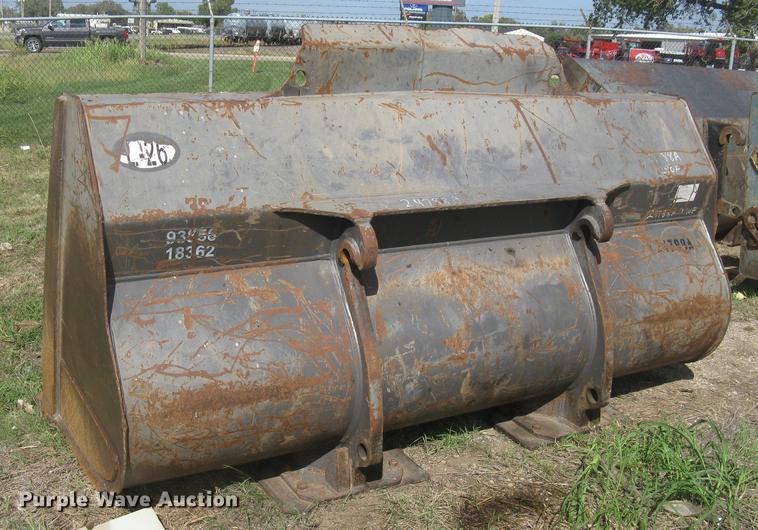 image for item DC1308 2005 Volvo L90E wheel loader