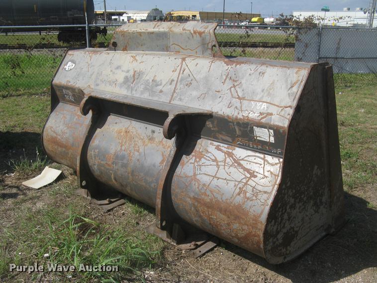 image for item DC1308 2005 Volvo L90E wheel loader