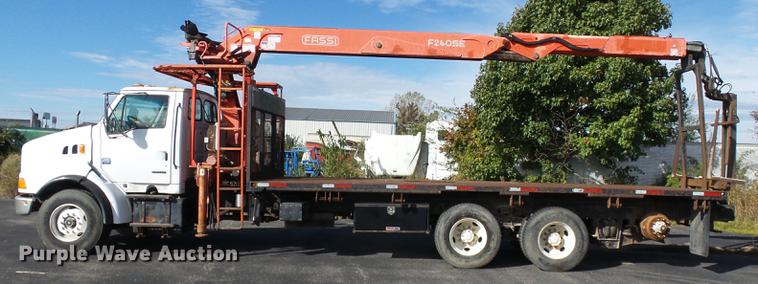 image for item DD2471 2000 Sterling LT9500 crane truck