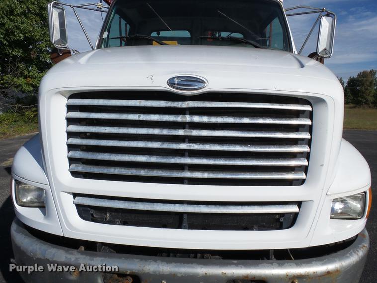 image for item DD2471 2000 Sterling LT9500 crane truck