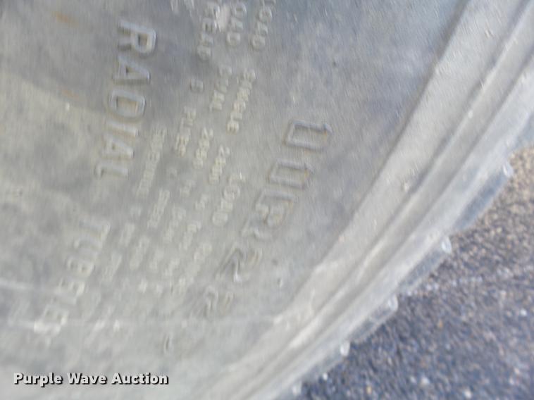 image for item DD2471 2000 Sterling LT9500 crane truck