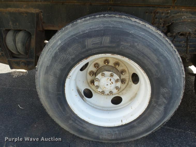 image for item DD2471 2000 Sterling LT9500 crane truck