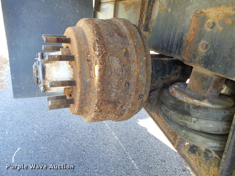 image for item DD2471 2000 Sterling LT9500 crane truck