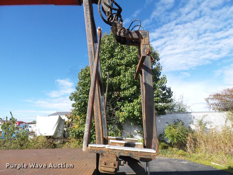 image for item DD2471 2000 Sterling LT9500 crane truck