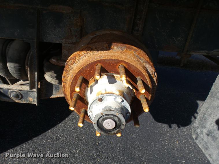 image for item DD2471 2000 Sterling LT9500 crane truck