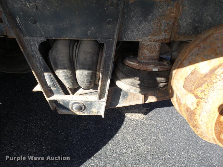 image for item DD2471 2000 Sterling LT9500 crane truck