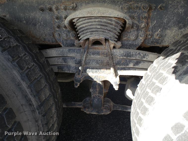 image for item DD2471 2000 Sterling LT9500 crane truck