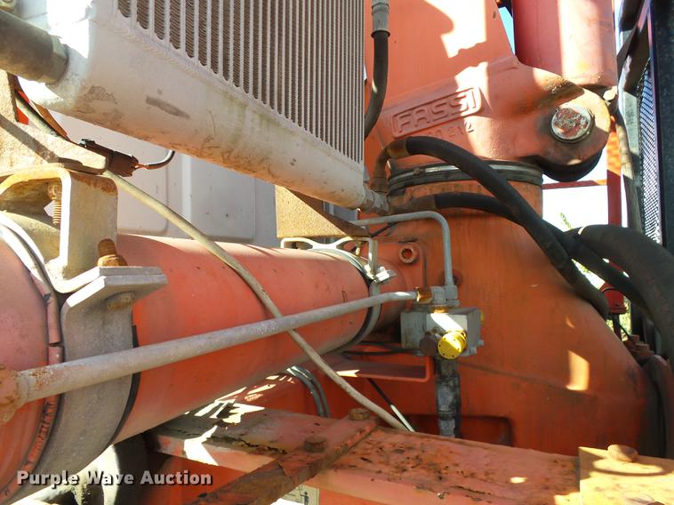 image for item DD2471 2000 Sterling LT9500 crane truck